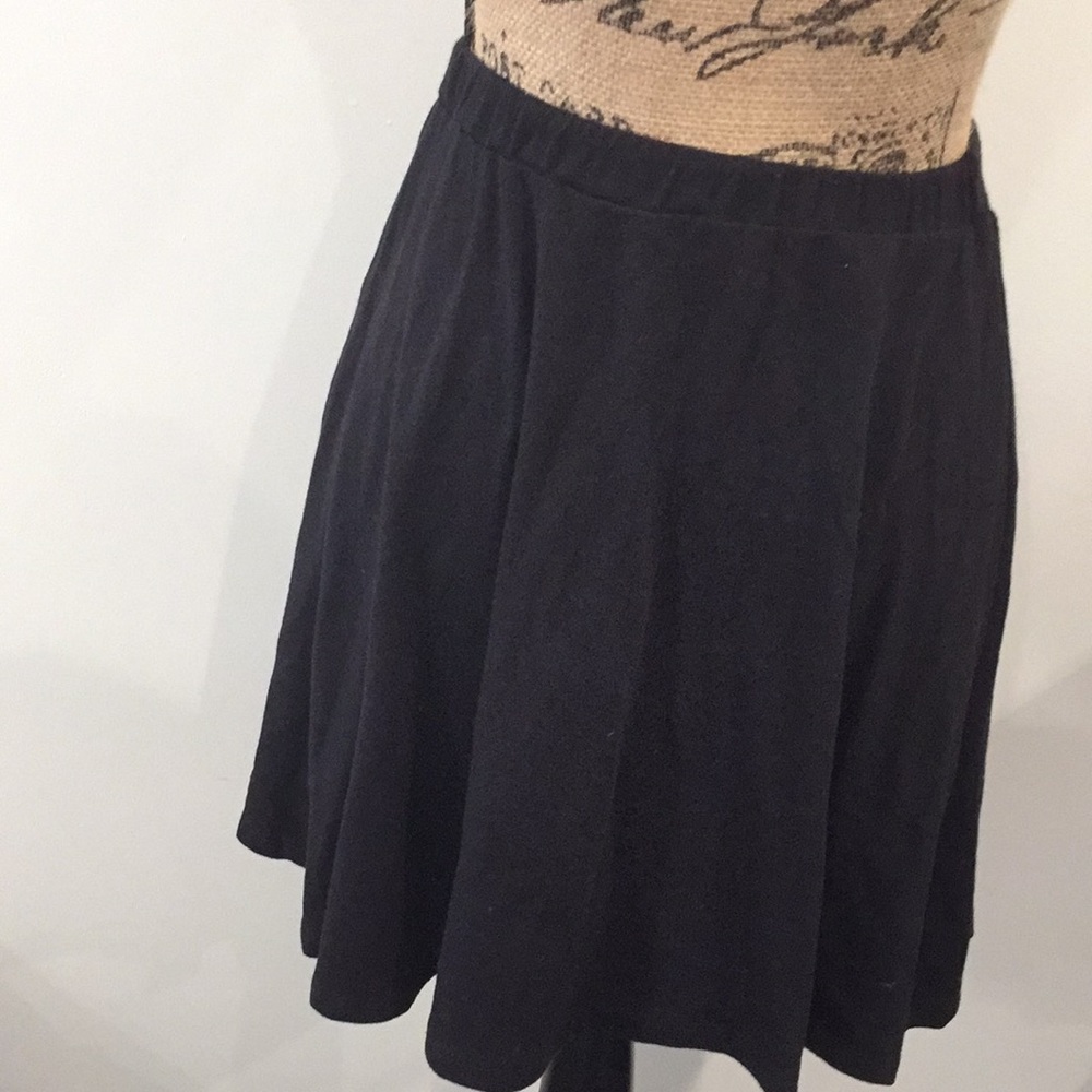 Black skirt